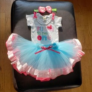First Birthday - Fun To Be One tutu set with a bow
